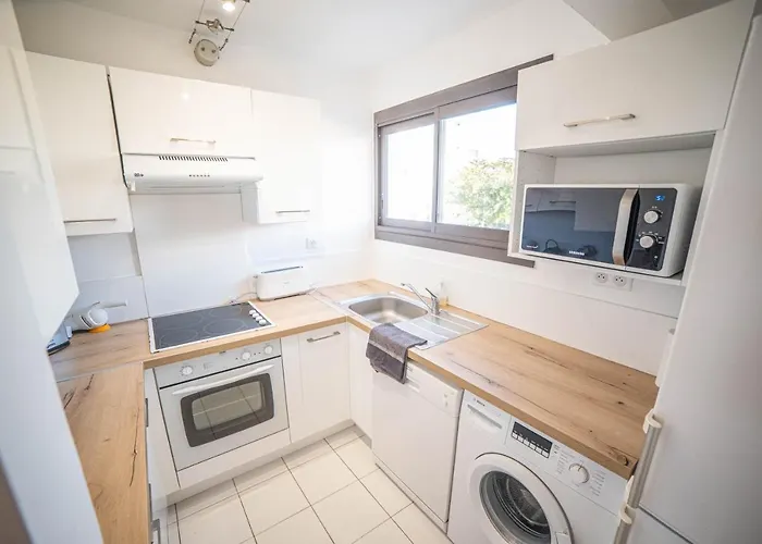 Le Sunrise Vue Acces Plage- Spacieux-2 Terrasses-wifi - Confort -top Pros Servicesconciergerielagrandemotte *